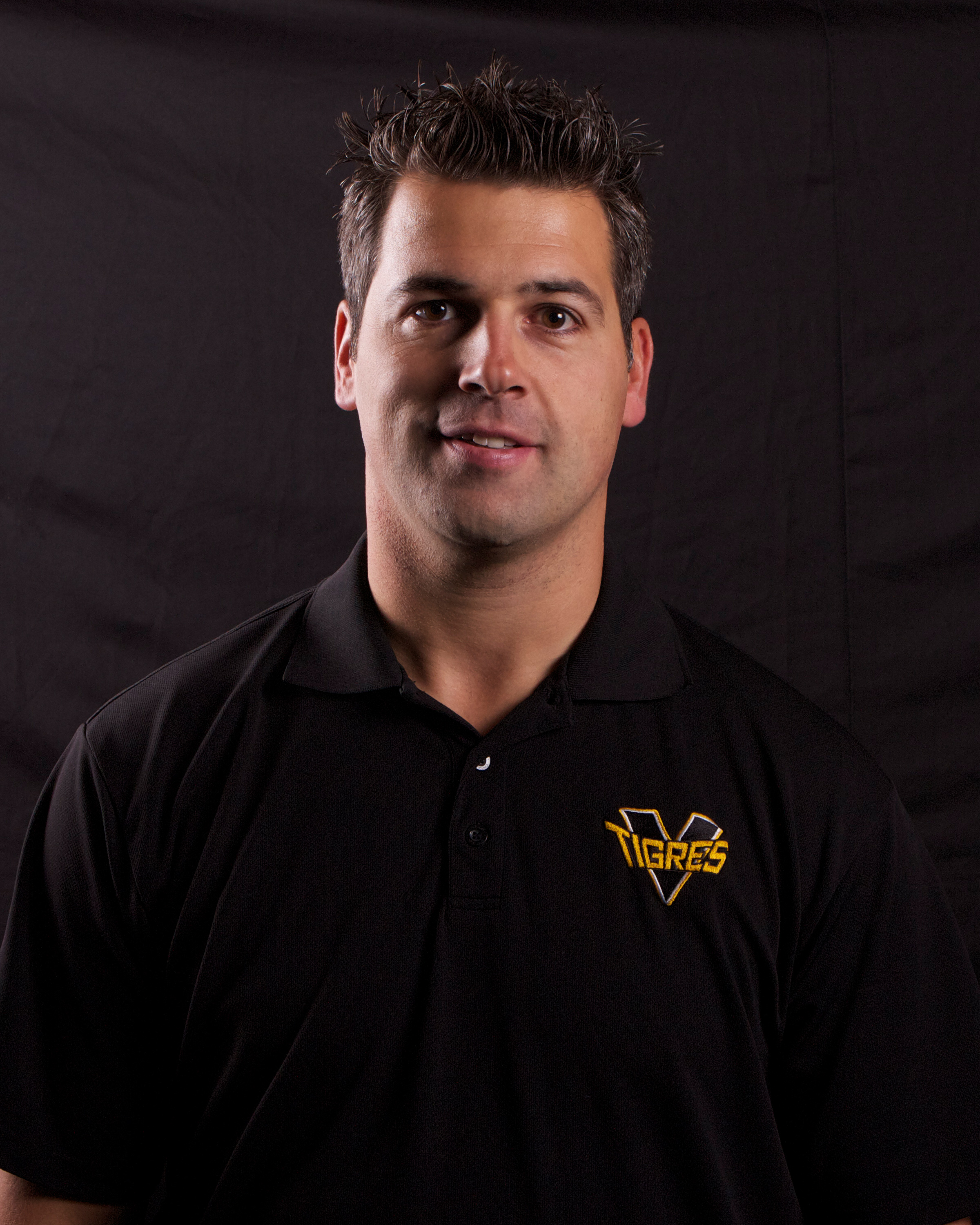 Yanick Rimbon Yanick Jean bien «enraciné» àVictoriaville - Les Tigres de Victoriaville