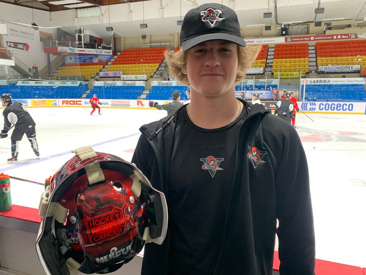 Riley Mercer et son nouveau masque | Hockey Fight Cancer